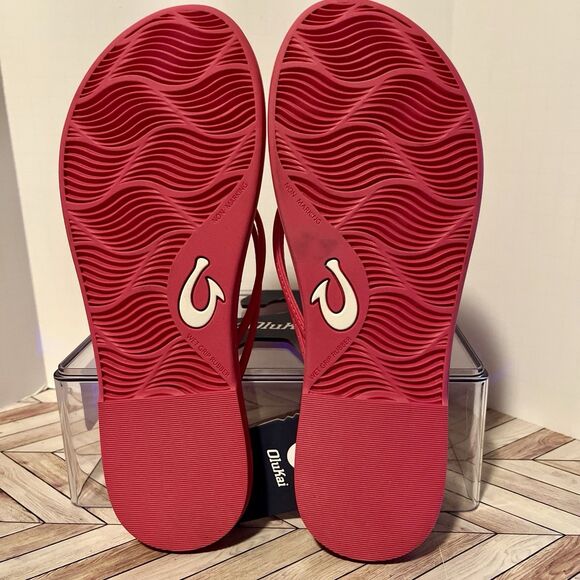 OluKai Aka Flip Flop Sandals Pink Plumeria Women’s 8 Beach Comfort Strappy Pool - Picture 6 of 7